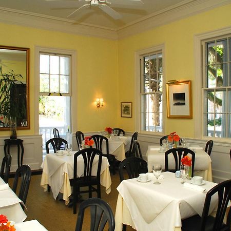 Bed and Breakfast Rhett House Бофорт Ресторан фото
