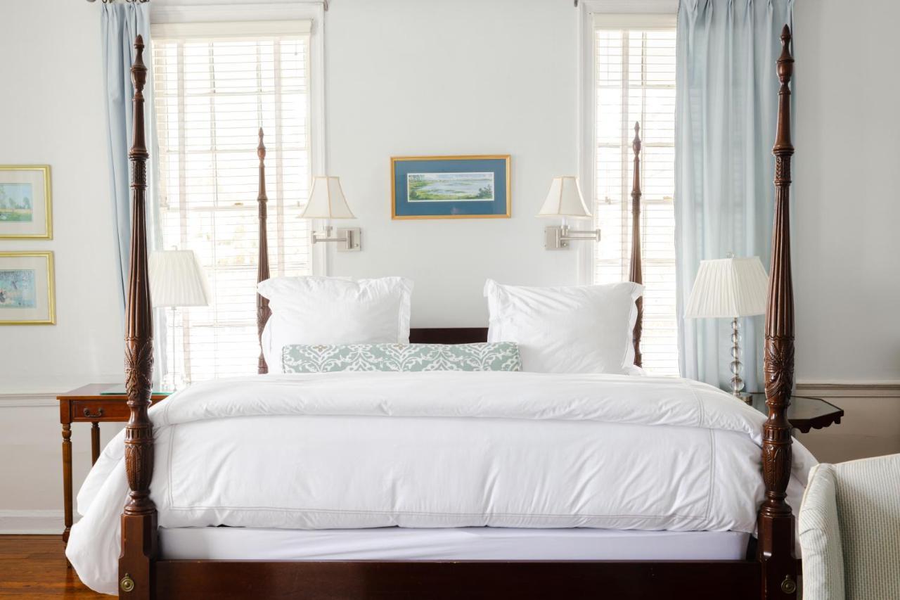 Bed and Breakfast Rhett House Бофорт Экстерьер фото