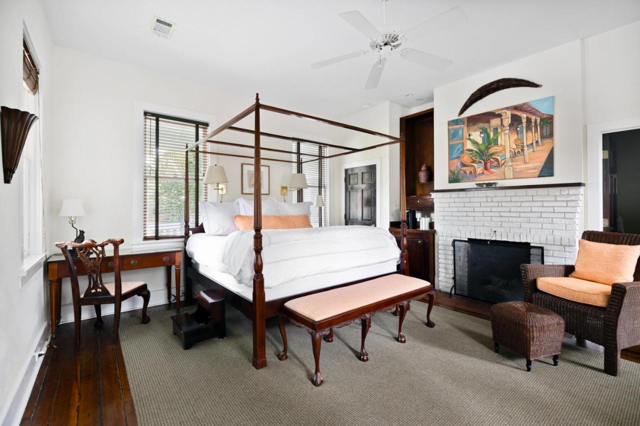 Bed and Breakfast Rhett House Бофорт Экстерьер фото