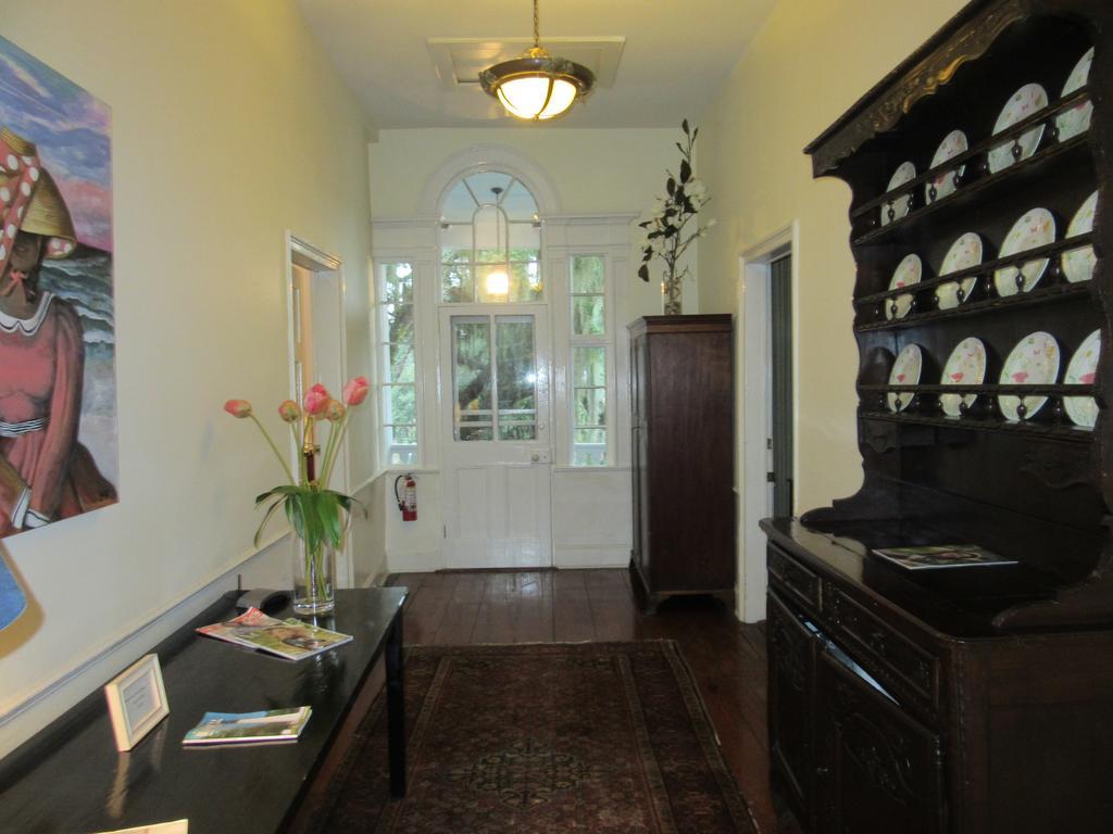 Bed and Breakfast Rhett House Бофорт Экстерьер фото