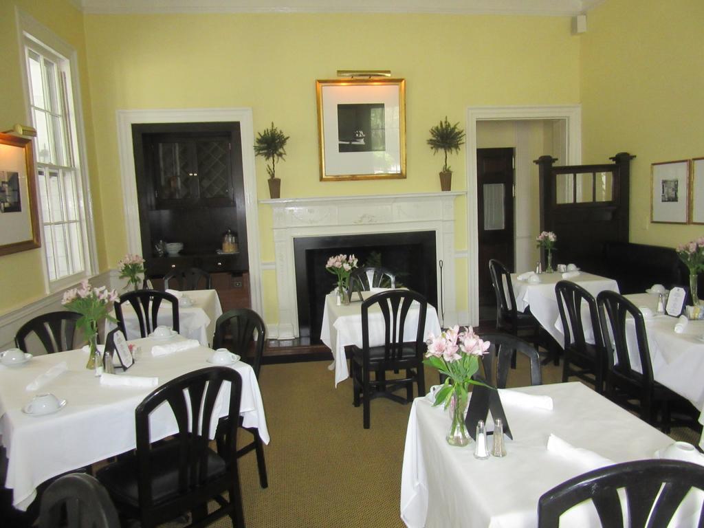 Bed and Breakfast Rhett House Бофорт Экстерьер фото