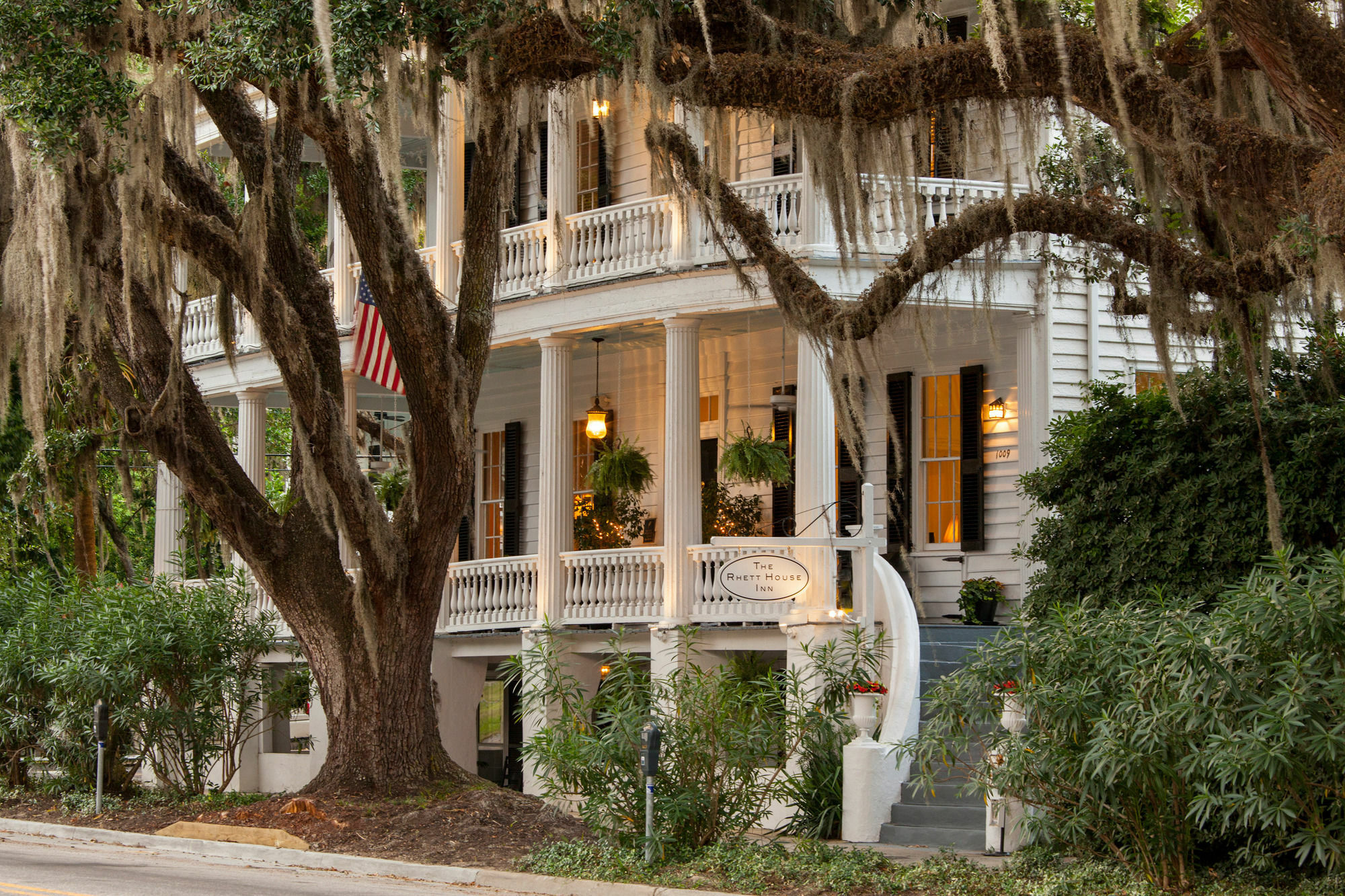 Bed and Breakfast Rhett House Бофорт Экстерьер фото